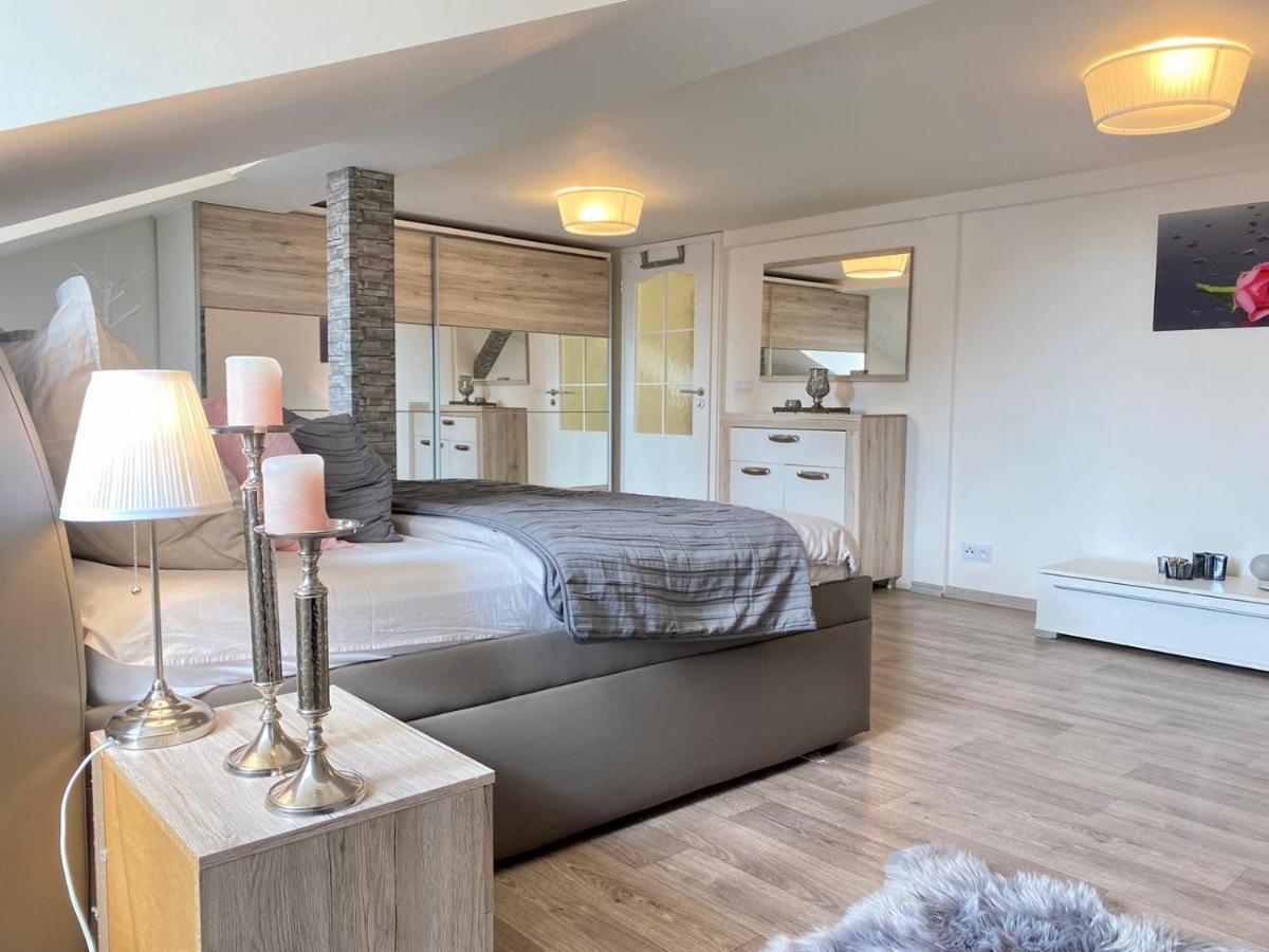 마리안스케 라즈네 Lili Apartman 아파트 외부 사진