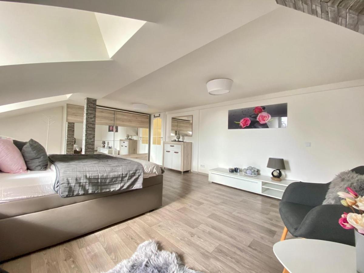 마리안스케 라즈네 Lili Apartman 아파트 외부 사진